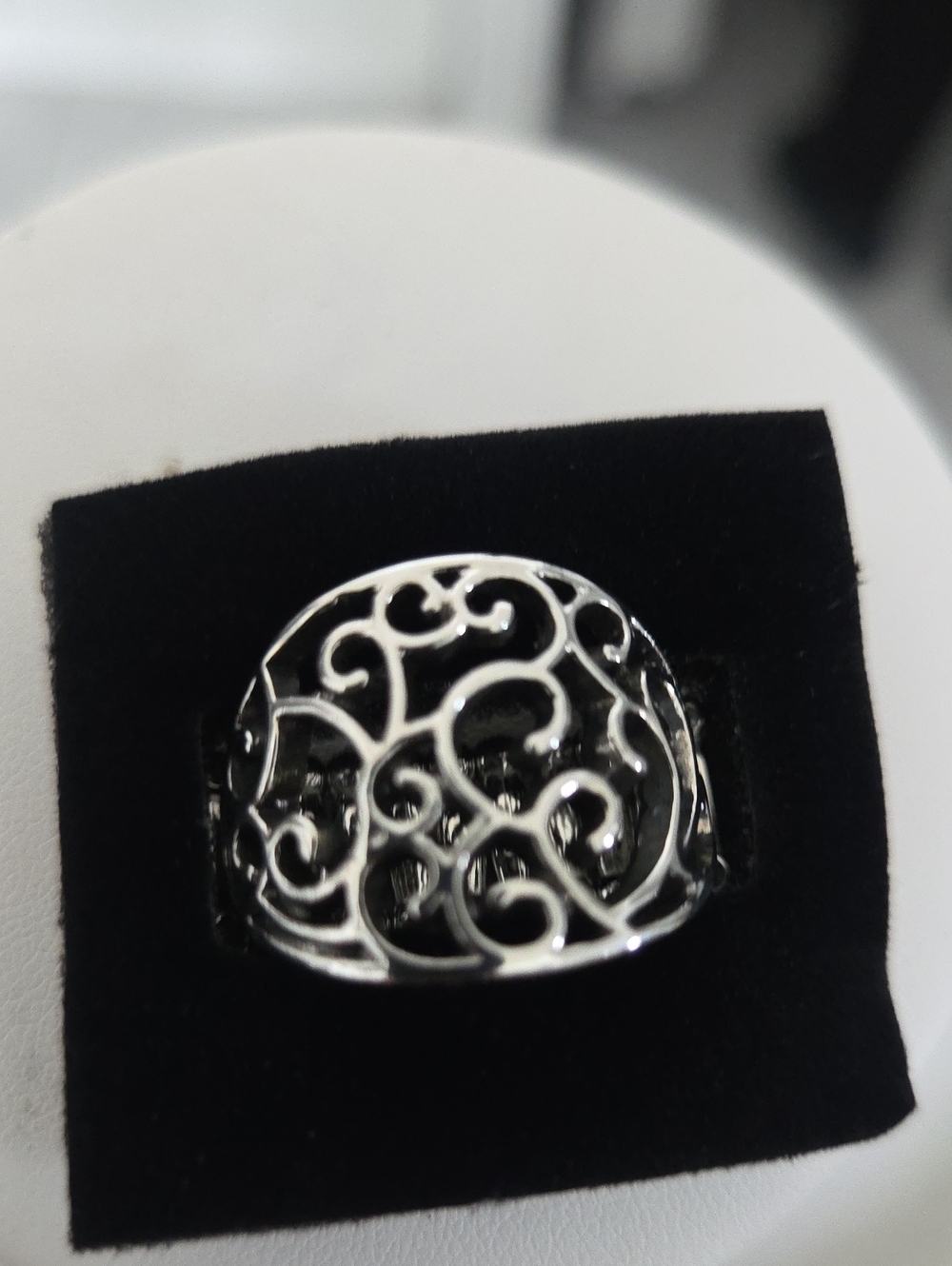 Paparazzi Dreamy Date Nigjt Silver Ring NWT